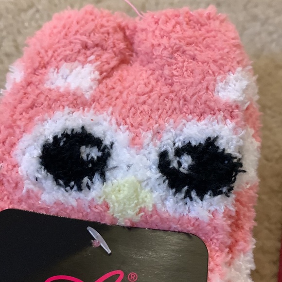 Bundle of 2 pairs of NWT Women’s owl face Slipper fuzzy SOFT Socks owl lovers - Picture 7 of 13